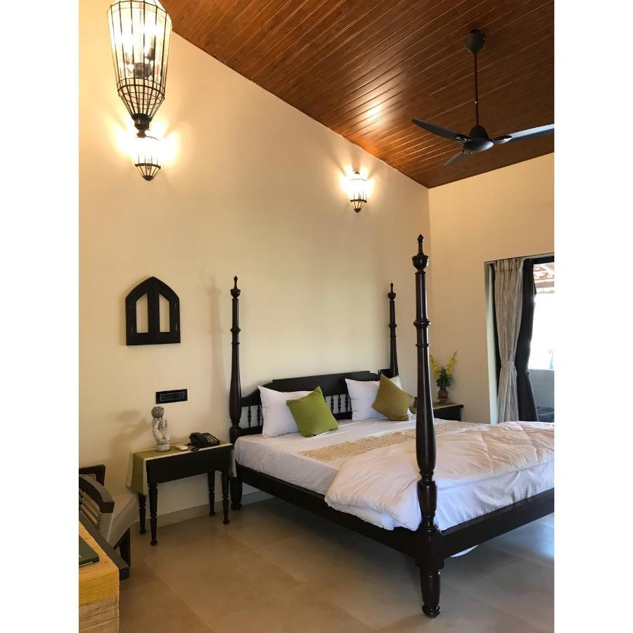 Mastiff Grand La Villae Lonavala Exterior photo