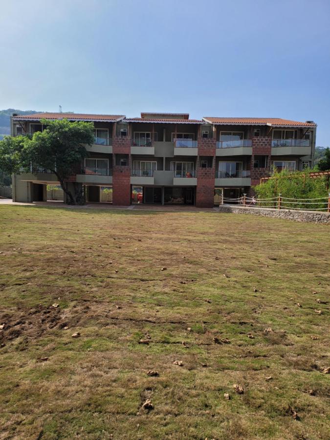 Mastiff Grand La Villae Lonavala Exterior photo