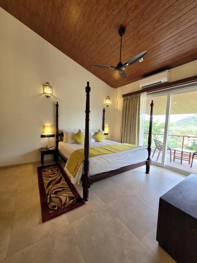 Mastiff Grand La Villae Lonavala Exterior photo