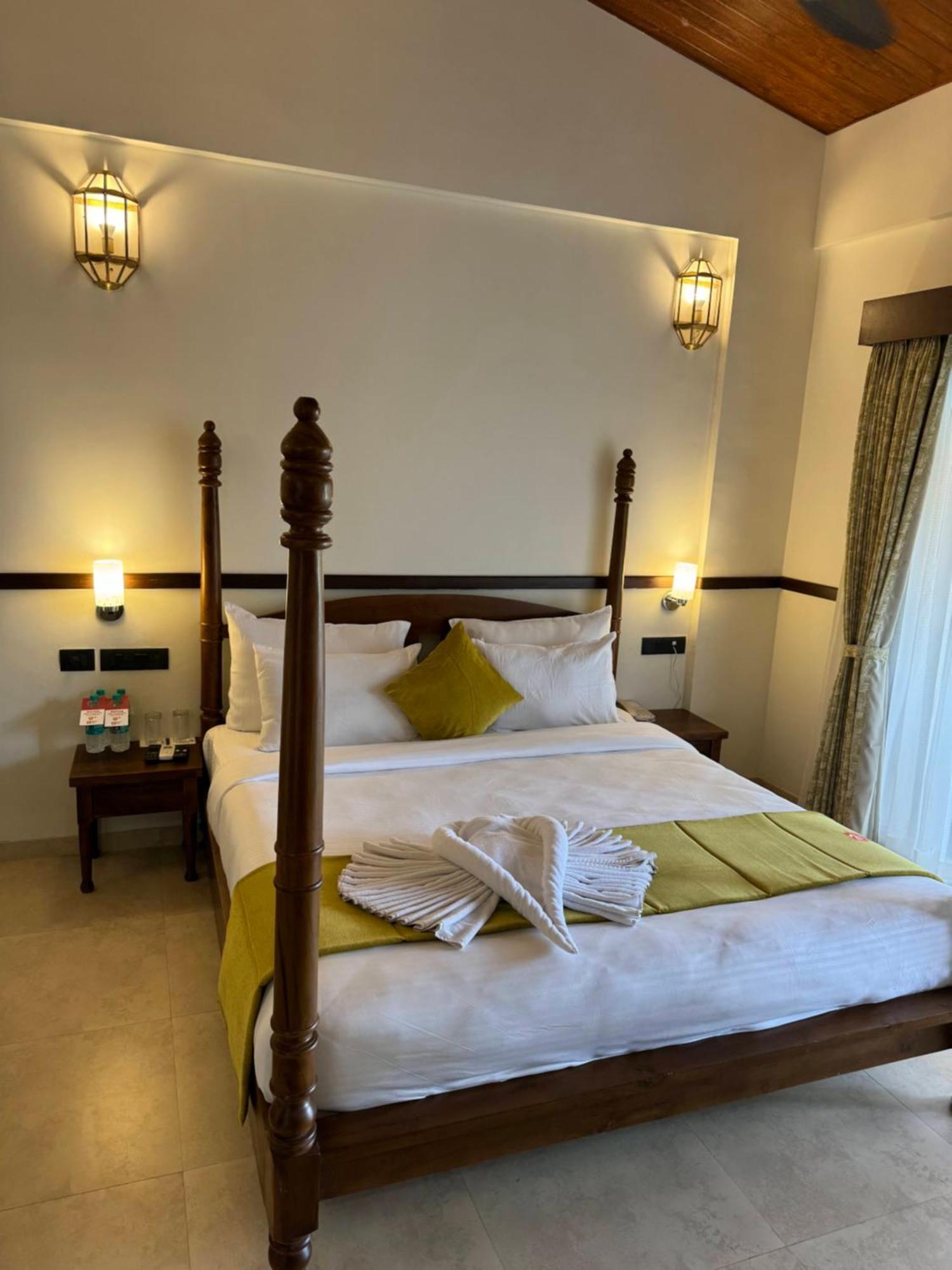 Mastiff Grand La Villae Lonavala Exterior photo